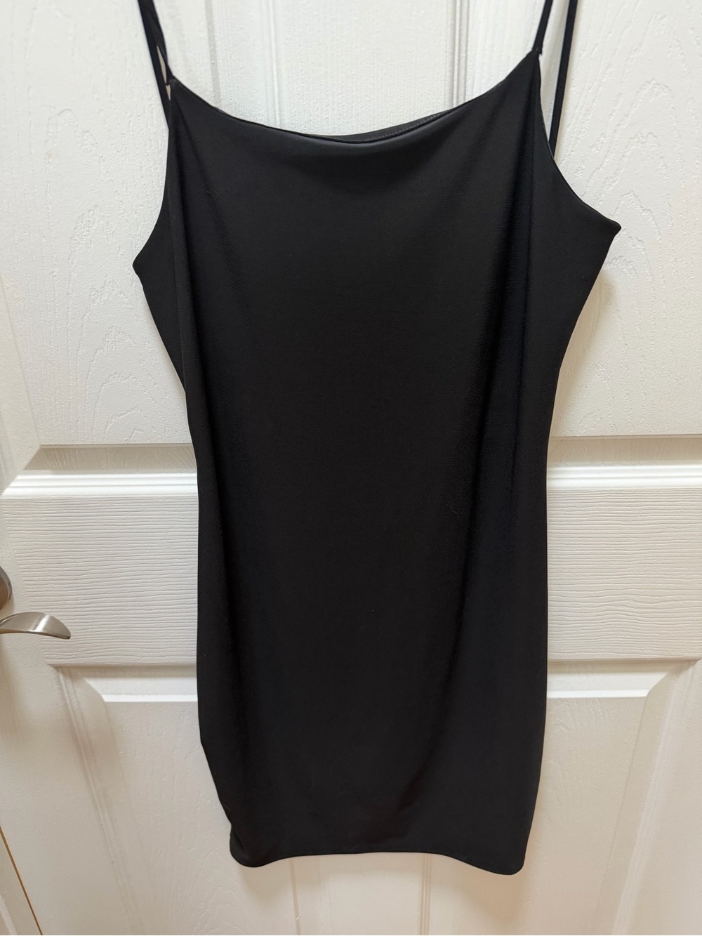 🖤 MRT 1030 Black Strappy Back Dress | Size Large